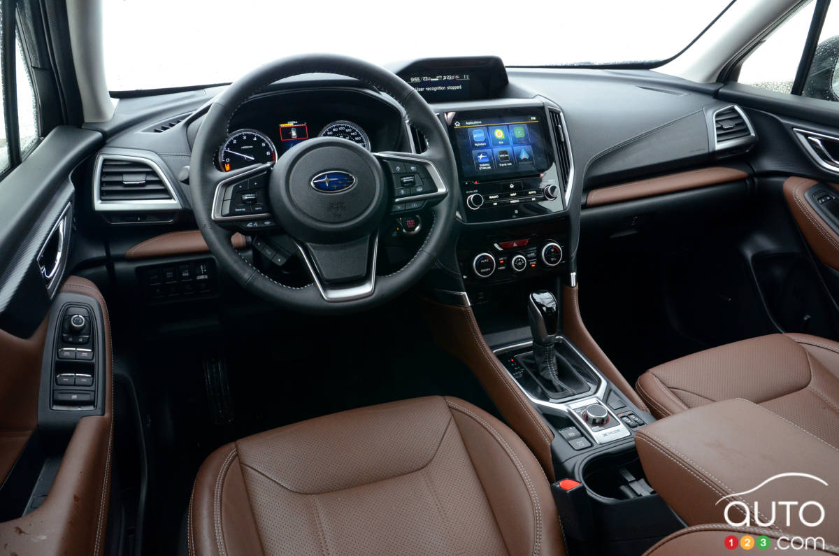 Subaru Forester 2020, intérieur